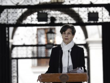 "No olvido su abrazo": Senadora Isabel Allende recordó la última vez que estuvo con su padre antes del bombardeo a La Moneda