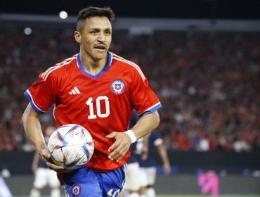 Eduardo Berizzo confirma que Alexis Sánchez no tiene anemia y que "seguramente" será titular ante Colombia
