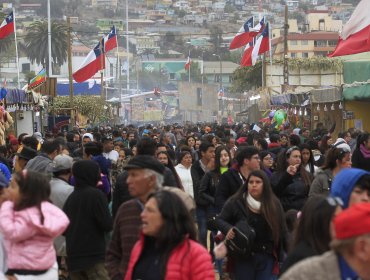 Fondas del parque Alejo Barrios de Valparaíso protegerá a sus visitantes con detector de metales y más de 200 guardias
