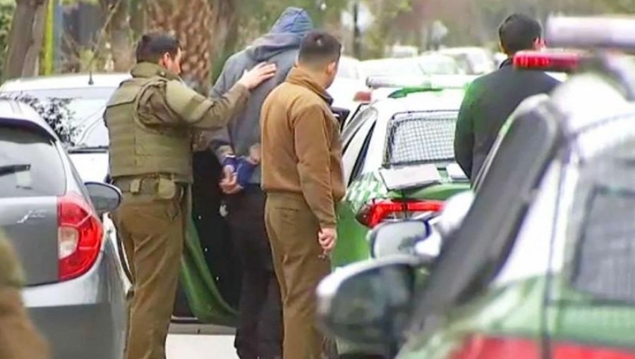 Carabinero frustró a tiros una encerrona en su contra en Ñuñoa: un delincuente fue detenido