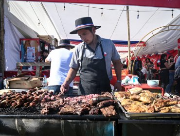 Hacen un llamado a cuidar comida de mascotas durante Fiestas Patrias