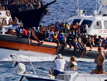 Francia afirma que no acogerá a migrantes procedentes de la isla italiana de Lampedusa