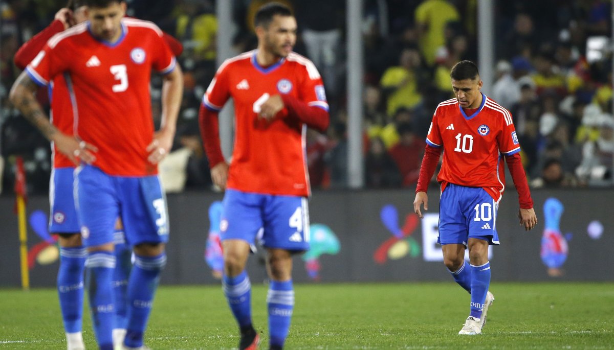 Selección Chilena retrocedió cuatro puestos en el ranking FIFA y es la ...
