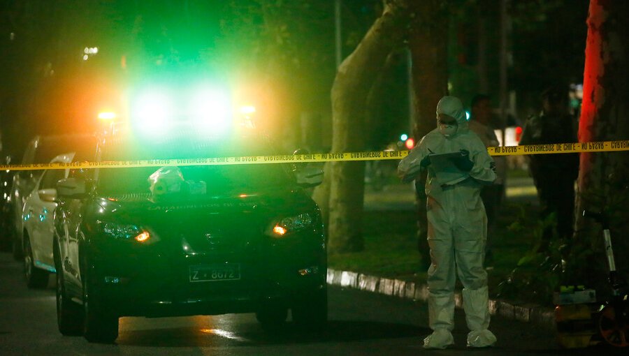 Discusión de dos hermanos termina con uno fallecido de una puñalada en Lo Espejo