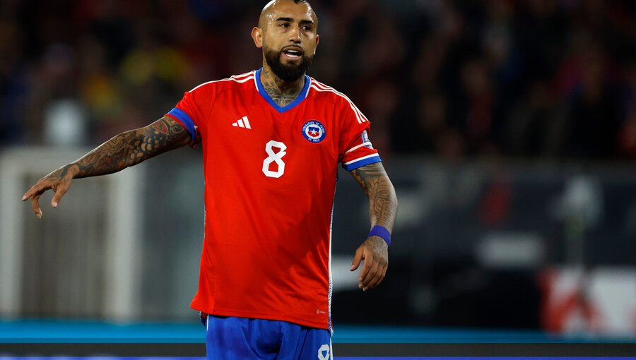 Arturo Vidal lanzó particular "ninguneo" al central más caro del mundo: "Es más o menos"