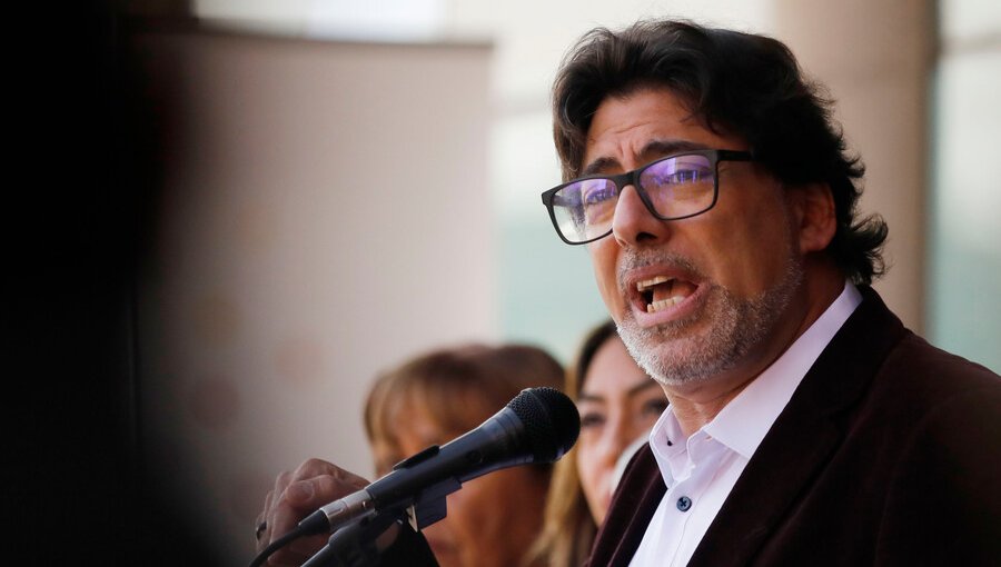 Alcalde Jadue pide una "asamblea constituyente de verdad", electa y sin expertos