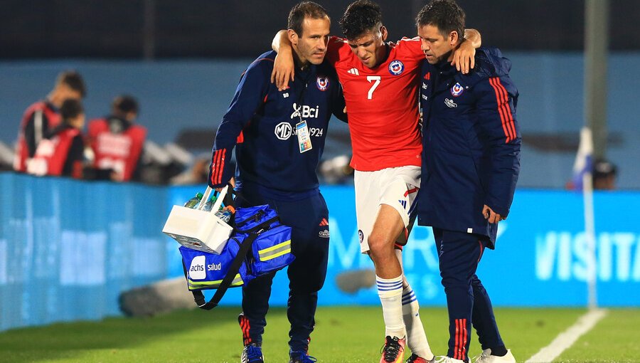 Técnico del Norwich City entregó pésimas noticias sobre Marcelino Núñez: Se perdería duelo de Chile ante Perú y Venezuela