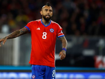 Arturo Vidal lanzó particular "ninguneo" al central más caro del mundo: "Es más o menos"