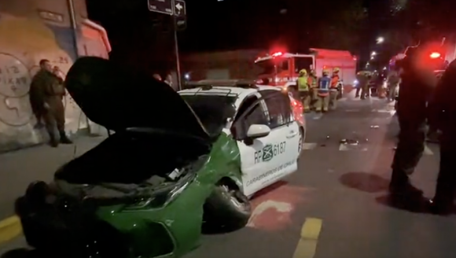 Conductor que ignoró un disco Pare chocó a patrulla de Carabineros en Concepción