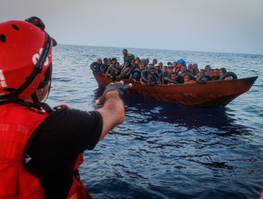 Italia reprocha a Alemania que financie a ONG que realizan rescates
