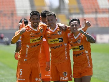 Cobreloa ganó, aprovechó la caída de Antofagasta y quedó como líder exclusivo