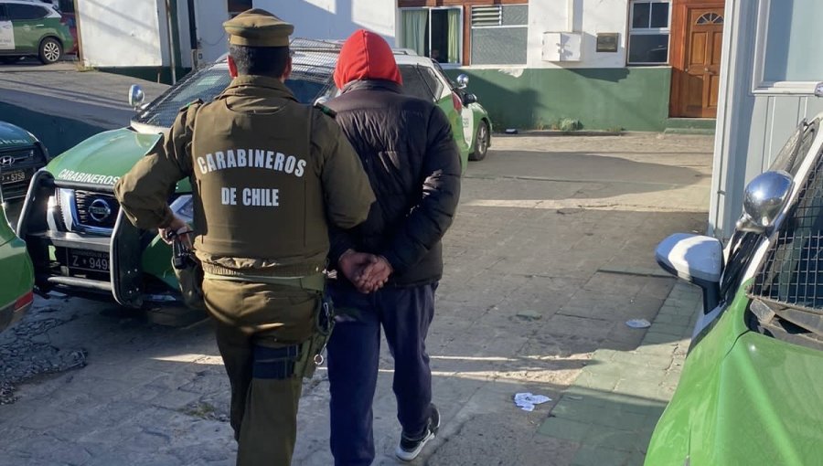 Carabinero de franco frustra robo a local comercial en Llolleo: delincuente con antecedentes penales fue detenido