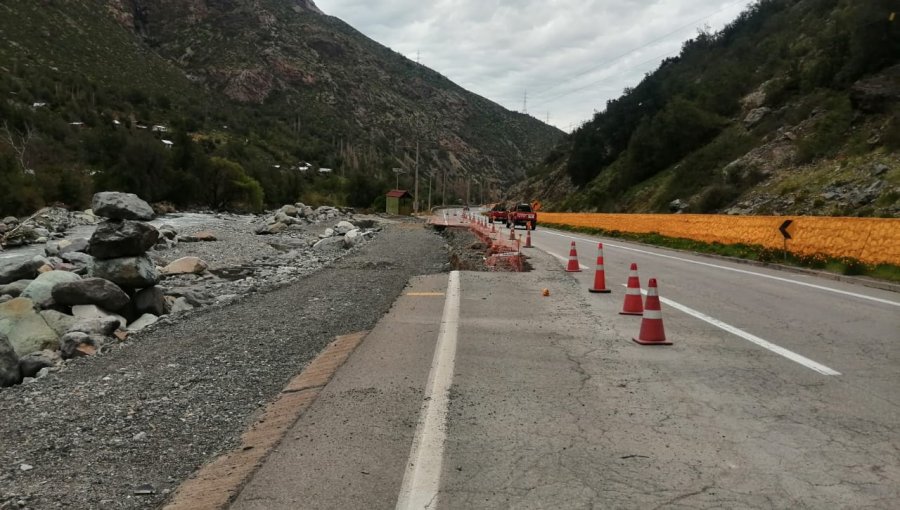 Avanzan las obras de recuperación mayor del Camino Internacional en Los Andes