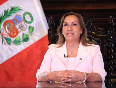 Abogado de Presidenta de Perú pide cerrar investigación sobre muertes en protestas: "No tiene ningún tipo de asidero"