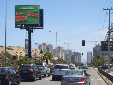 Contraloría da ultimátum al Municipio de Concón por publicidad ilegal en la vía pública