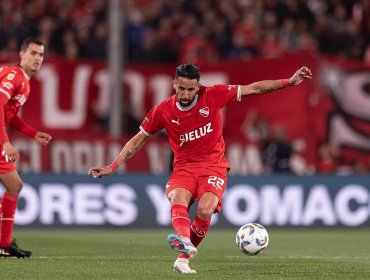 Carlos Tévez puso en duda la presencia de Mauricio Isla para el clásico entre Independiente y Racing