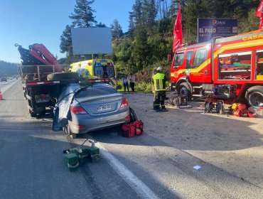 Un fallecido y tres lesionados dejó la colisión de alta energía entre un camión y un vehículo en la ruta 68 en dirección a Valparaíso