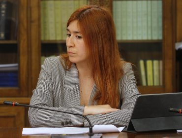 Abogado de Pérez acusa "intento de presionar a través de la prensa" y asegura que diputada "jamás intercedió" por los convenios