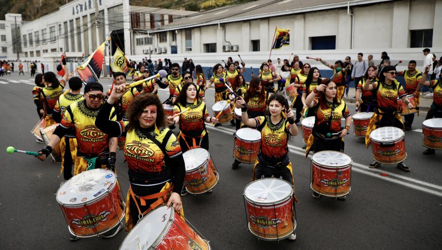 Botillerías de Valparaíso en pie de guerra contra el carnaval Mil Tambores: gremio presenta recurso para evitar polémica medida