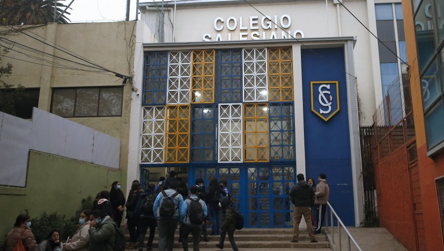 Acuden a la Corte Suprema para revertir autorización a instalar pórtico detector de metales en colegio Salesiano de Valparaíso