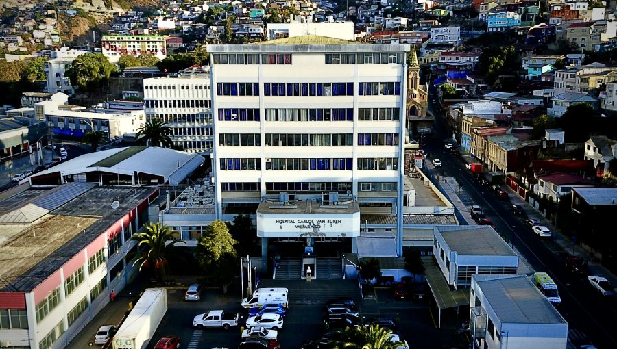 Grave crisis oncológica en la región de Valparaíso: déficit de médicos especialistas del cáncer llega al 70% en el Hospital Van Buren