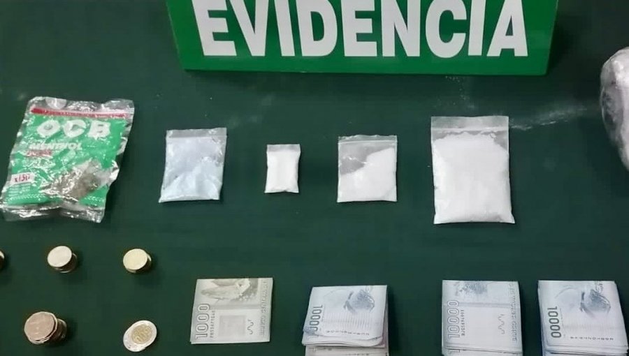 Sujeto fiscalizado por ejecutar mala maniobra vial fue detenido por porte de diversas drogas en la parte alta de Viña del Mar