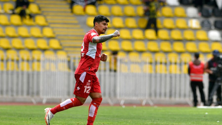 Con un inspiradísimo "Pato" Rubio, Ñublense logra triunfar ante Coquimbo