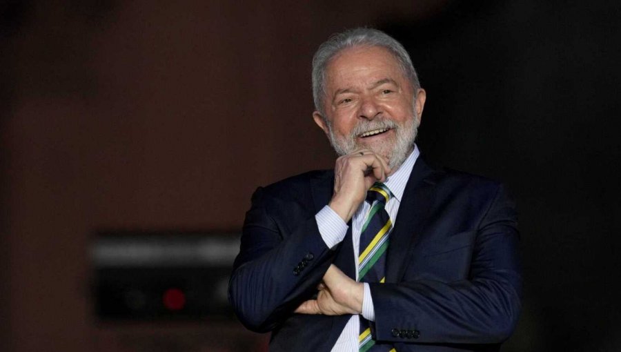 Presidente de Brasil Lula da Silva se recupera satisfactoriamente de operación a la cadera