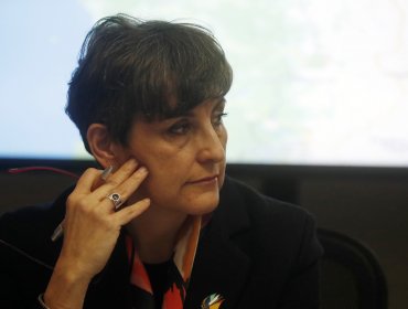 Ministra de Salud intenta desactivar paro: "En 2024 hay recursos para absorber 6.000 nuevos cargos"