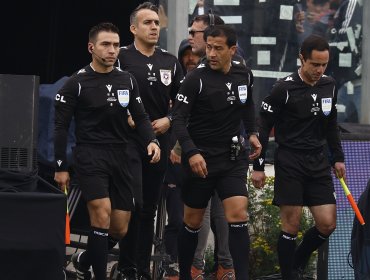 Tobar defendió los 11 minutos de descuento que aplicó González en el partido entre Colo-Colo y la UC