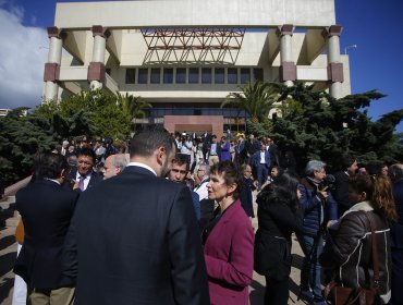 Casi en serio: Diputados desalojan el Congreso como parte de un simulacro