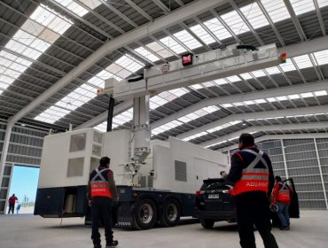 Moderno camión escáner que reforzará la fiscalización en el puerto de San Antonio inicia su etapa de marcha blanca