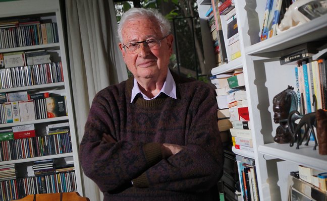 Fallece a los 97 años Jacques Chonchol, exministro de Salvador Allende y figura clave de la Reforma Agraria