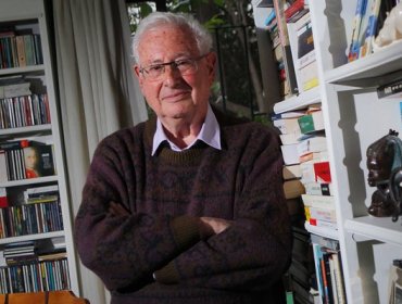 Fallece a los 97 años Jacques Chonchol, exministro de Salvador Allende y figura clave de la Reforma Agraria