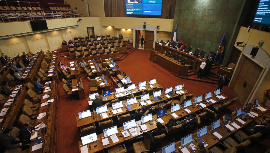 Congreso despacha a ley el proyecto que pone fin a la doble Evaluación Docente y fortalece la labor pedagógica