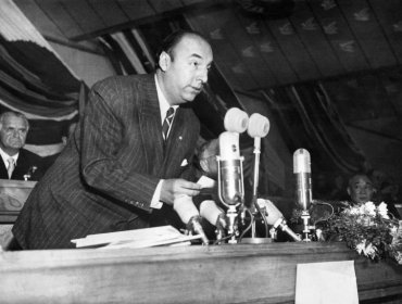 Partido Comunista pedirá reabrir las indagatorias por la muerte del poeta Pablo Neruda