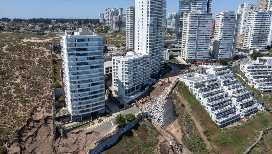 El polémico documento que los vecinos afectados por socavones en Reñaca deben firmar si quieren retirar sus pertenencias