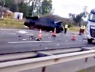 Ruta 68 cortada hacia Valparaíso: conductor de camioneta muere tras protagonizar choque a gran velocidad contra camión en Pudahuel