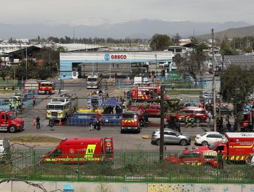 Controlan enorme incendio que afectó a planta de la empresa Gasco en Maipú: Al menos tres trabajadores resultaron heridos