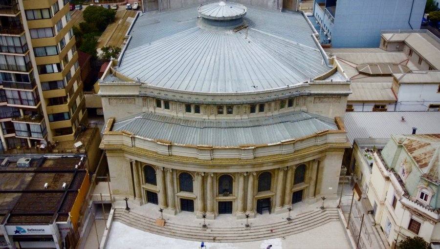 Reinauguración del Teatro Municipal de Viña sería el 1 de diciembre con programa de TV, shows artísticos y visita del presidente Boric