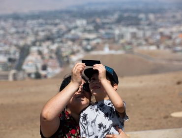 Ariqueños fueron testigos privilegiados de eclipse parcial anular de sol