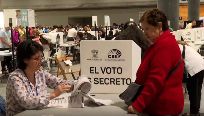 Ecuador votará este domingo segunda vuelta presidencial