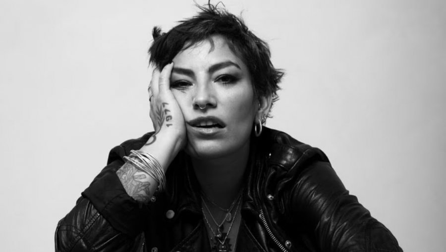 Ana Tijoux es destacada por Rolling Stone en el quinto lugar de los 50 mejores raperos latinos