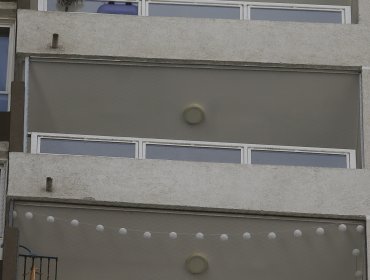 Niño de 4 años cae desde el cuarto piso de un edificio en Viña del Mar