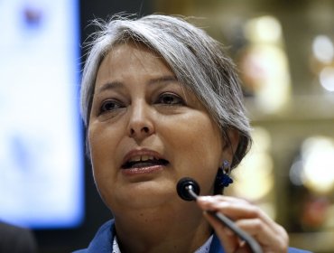 Ministra Jara dice que la Reforma Previsional no es incompatible con propuesta de Constitución