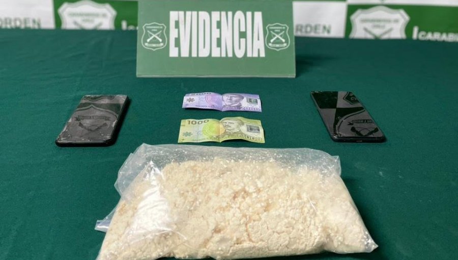 Incautan más de 2.500 dosis de pasta base de cocaína en control carretero de San Antonio: una persona fue detenida