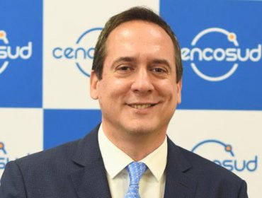 Renuncia CEO de Cencosud luego de sanción por supuesto uso de información privilegiada