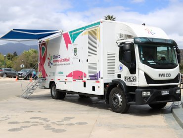 Inauguran anhelado mamógrafo móvil y clínica veterinaria en Limache