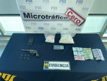 Detienen a microtraficante dedicada a la venta de cocaína base y a su proveedor en Casablanca