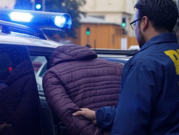 Carabinero activo y cuatro civiles son detenidos por tráfico de drogas en Renca